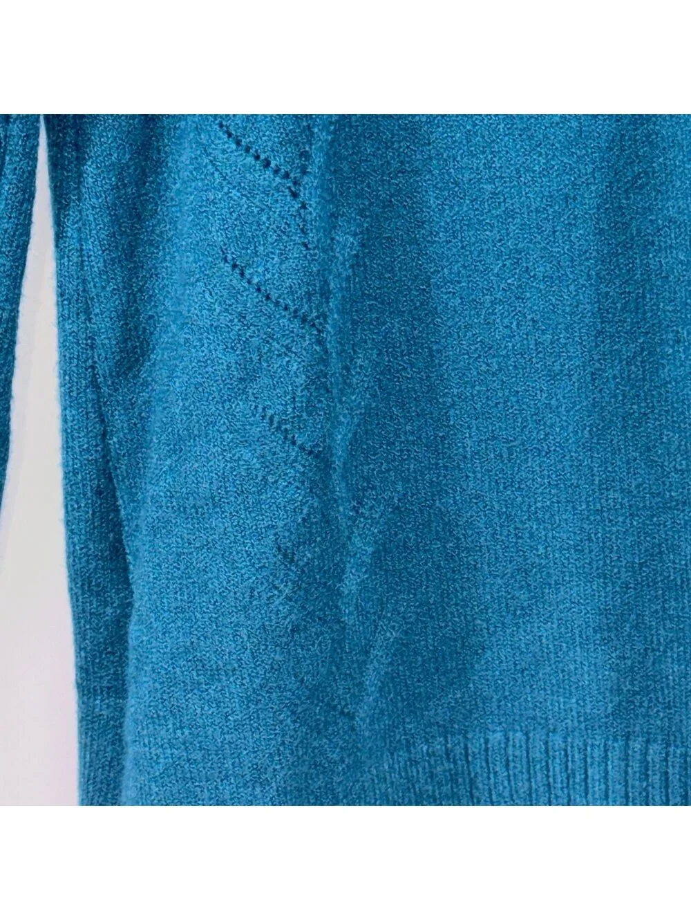 Women’s Teal Knit Pullover Sweater Size Large Soft Long Sleeve Scoop Neck
